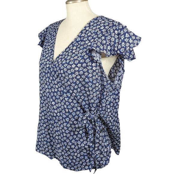 Old Navy Wrap Top Womens Plus XXL Blue Ditsy Floral Flutter Sleeve Side Tie - Picture 3 of 7